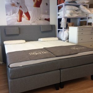Kontienentalseng 150x200 med viscoelastisk overmadrass